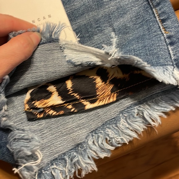 Kancan midrise shorts. BNWT. - Picture 2 of 2